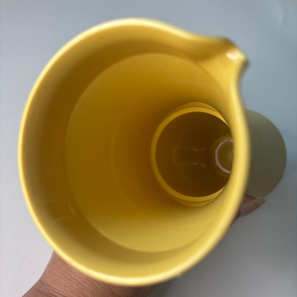 Tupperware Yellow Dinnerware - Picture 4 of 5